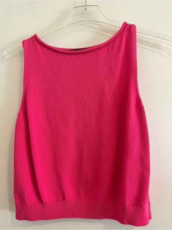 Banana Republic Tops - Banana Republic Bright Pink Sleeveless Knit Tank